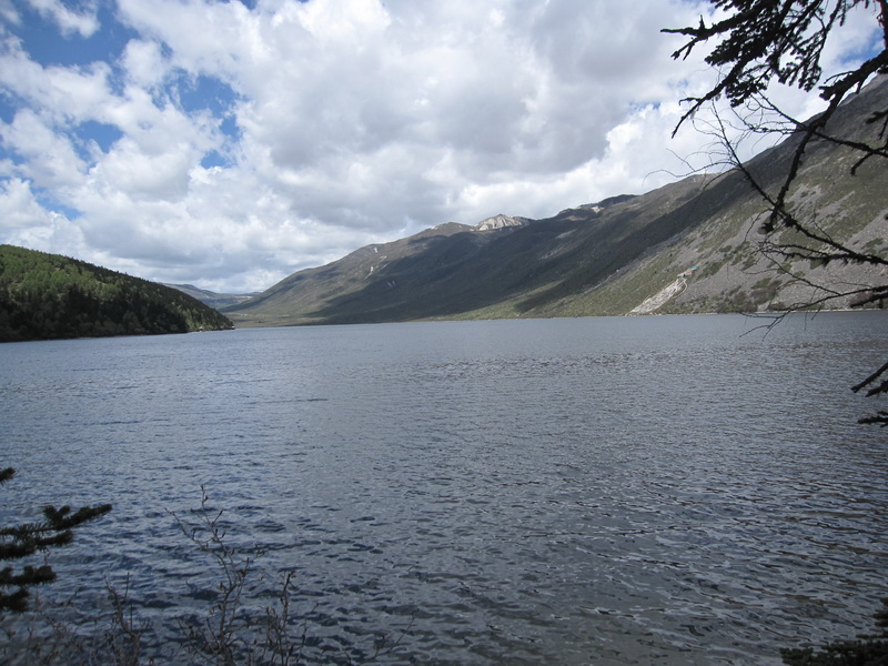 lake mugecuo