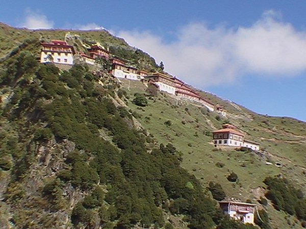 Gatuo monastery