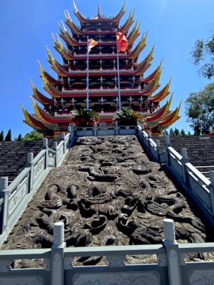pagoda and dragon relief carving in Lingquan temple